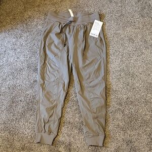Women’s Lululemon dance studio midrise pants